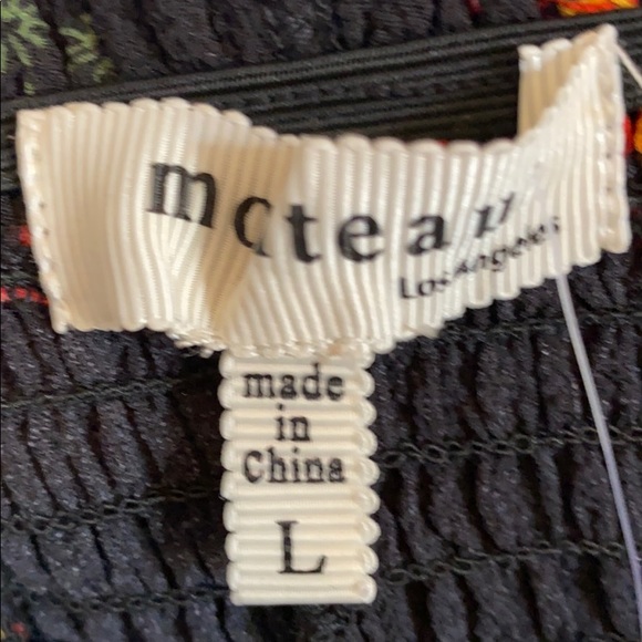 Women’s floral off the shoulder shirt. - Picture 2 of 5